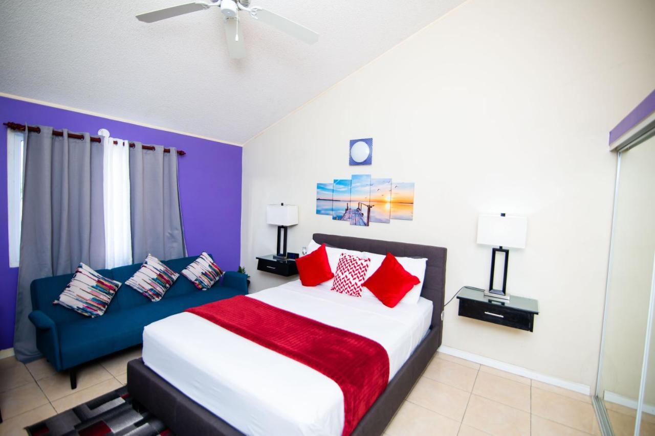 The Oasis I, Portmore Country Club エクステリア 写真